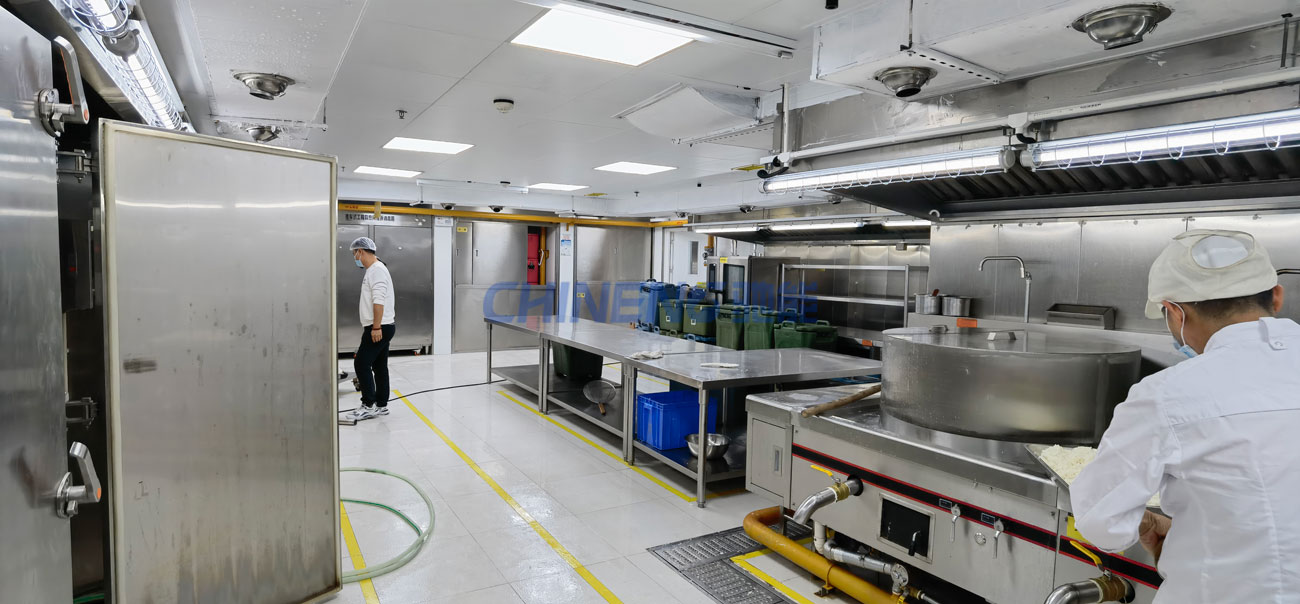 學(xué)校食堂廚房